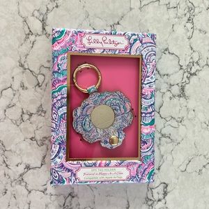 NWT IN BOX Lilly Pulitzer Happy As A Clam AirTag holder!